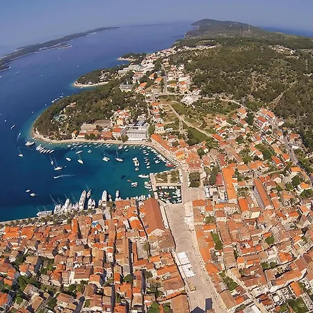 Lovely In Hvar With Wifi